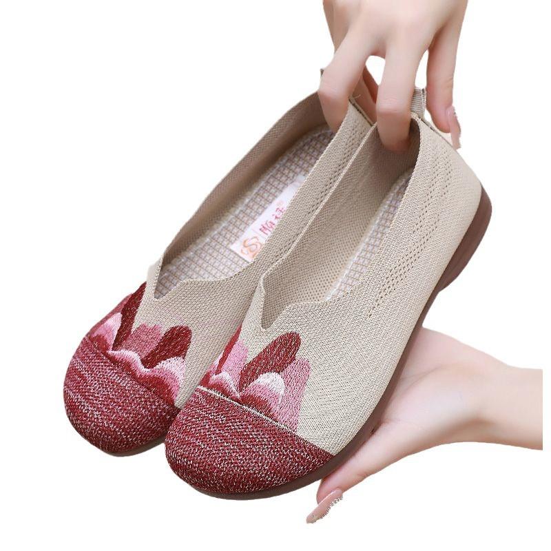 Old ******* cloth shoes breathable s**t sole middle-aged and elderly female mother shoes non-slip ****** and summer one-pedal fly-woven flat-soled si
