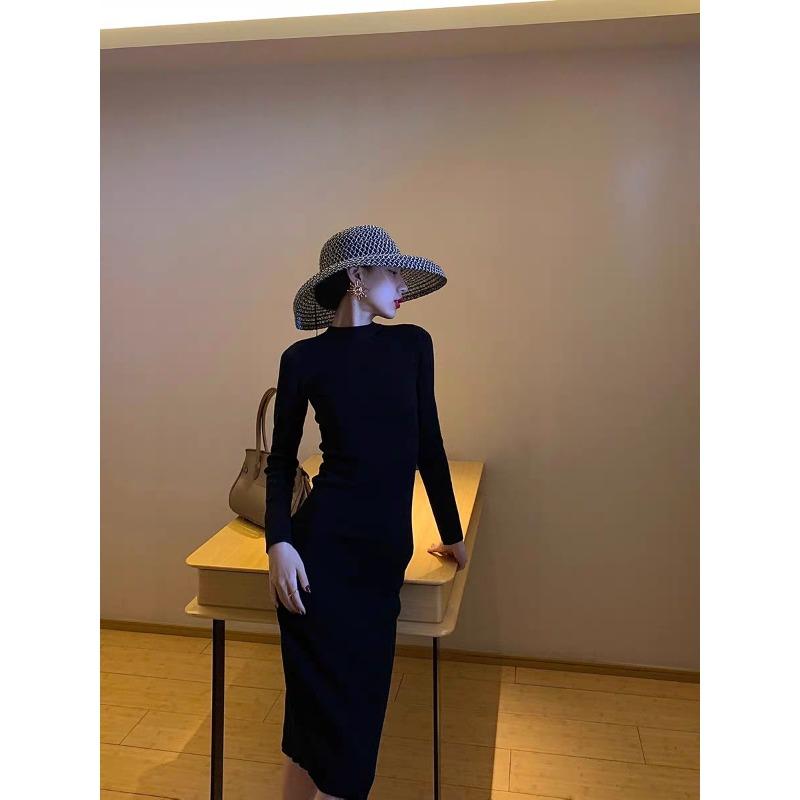 

Autumn and winter retro high-end cold wind long-sleeved knitted dress French playful elegant Hepburn little black dress S чёрный