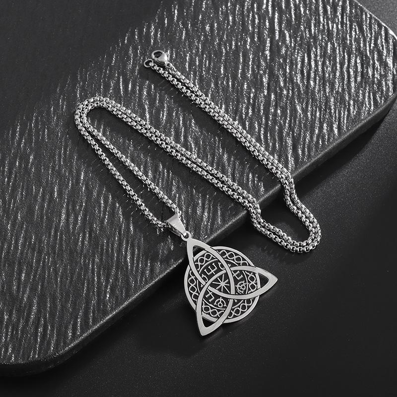 Nordic Viking Compass Stainless Steel Necklace Witch Men Legs Necklace Jewelry