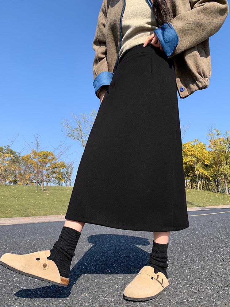 Woolen A-Line Umbrella Skirt for Women – Autumn/Winter 2025, Pear-Shaped Merade Color, Elegant Long Half Skirt