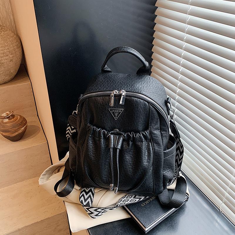 Niche backpack bag women's new fashion simple student bag outdoor travel commuter backpack