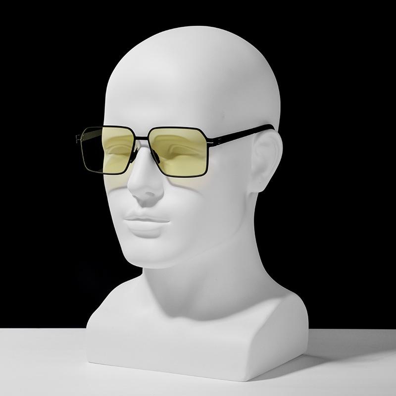 Men's Color-Changing Polarized Sunglasses - Day/Night UV Protection, High-Definition, Fashionable for Driving.
