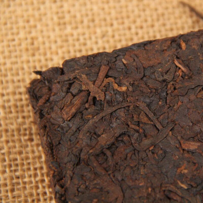 Alter reifer Puer-Teeziegel, hergestellt von 2009, Puer-Material, uralter Baum Shu Puerh, 250 g