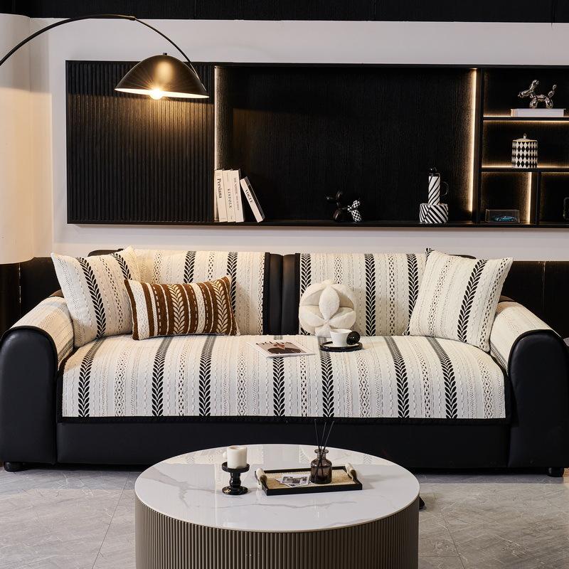 French Light Luxury High-End Chenille High-Count And High-Density Sofa Cushion, All-Season Non-Slip Seat Cushion Cover Cover Cloth Towel