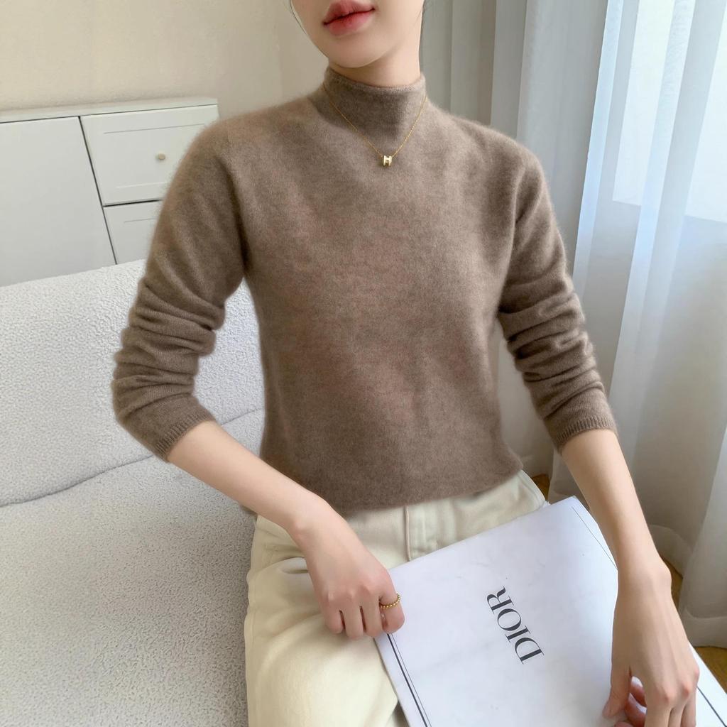 Rolled-Edge Half-High Collar Cashmere Knit Seamless Sweater: Women's Autumn/Winter Solid White Wool Base Layer