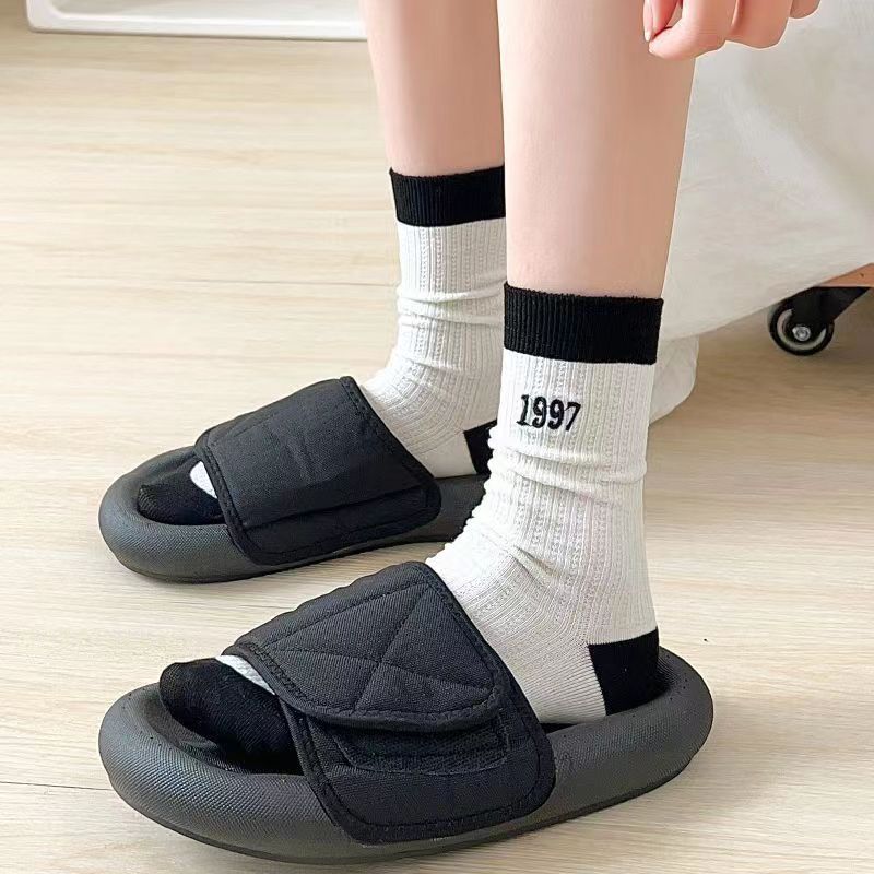 Women's New Spring and Summer Striped Medium Tube Pile Cotton Socks