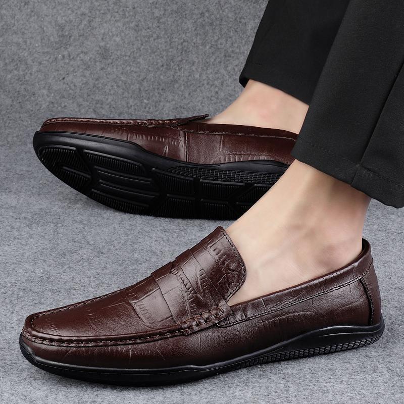 Genuine Leather Men's Casual and Comfortable Driving Shoes High Quality Gentleman Black Brown Flats Outdoors Comfortable Stroll