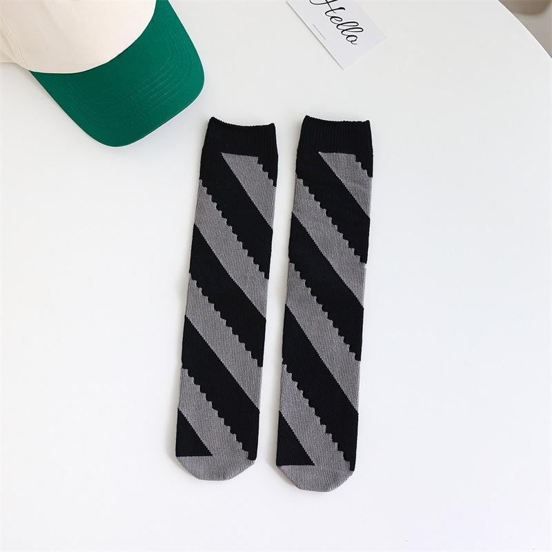 Diagonal Striped Personalized Hole Socks for Women, Mid-calf Socks, Cotton Spring Sweat-absorbing Striped Thigh-high Socks