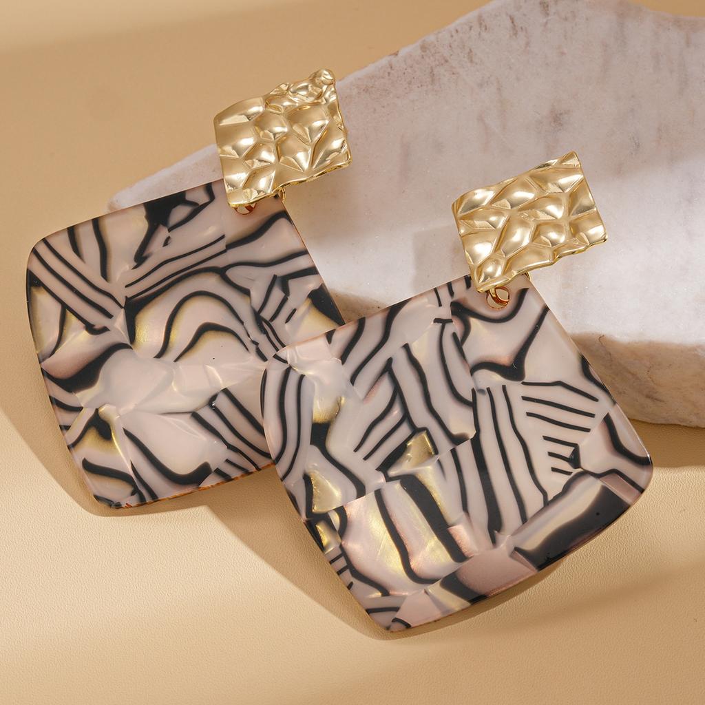 Pleated Geometric Rhombus Pattern Earrings, Simple and High-end Earrings