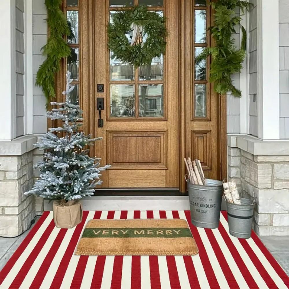 

Christmas Red and White Stripe Outdoor Rug Layered Welcome Doormat, Christmas Home Decor for Front Porch Decor, Farmhouse Decor 60X90CM(2X5.3FT