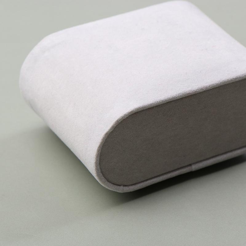 1Pc Velvet Bracelet Watch Pillow Jewelry Exhibition Trays Storage For Display Watch Bracelet Necklace Display Stand Holder