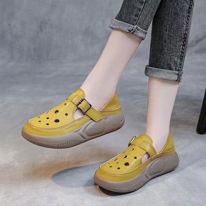 Retro foreign style hollow soft leather Roman sandals women's summer 2025 new two-wear hole shoes casual single shoes