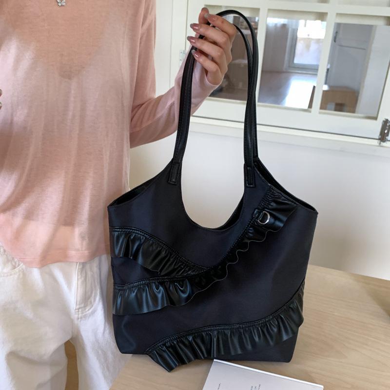 Korean Version of Casual Commuter Tote Bag Women's 2025 New Pleated Lace Women's Bag Versatile Large-capacity Shoulder Bag