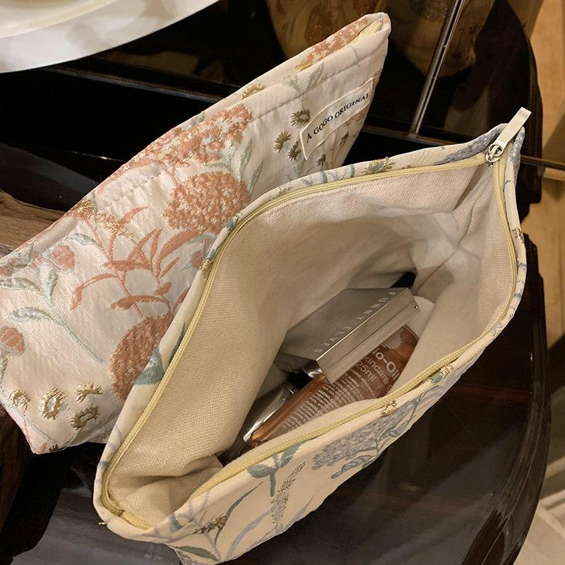 Ins Style Gentle Embossed Cosmetic Bag Portable Travel Storage Bag