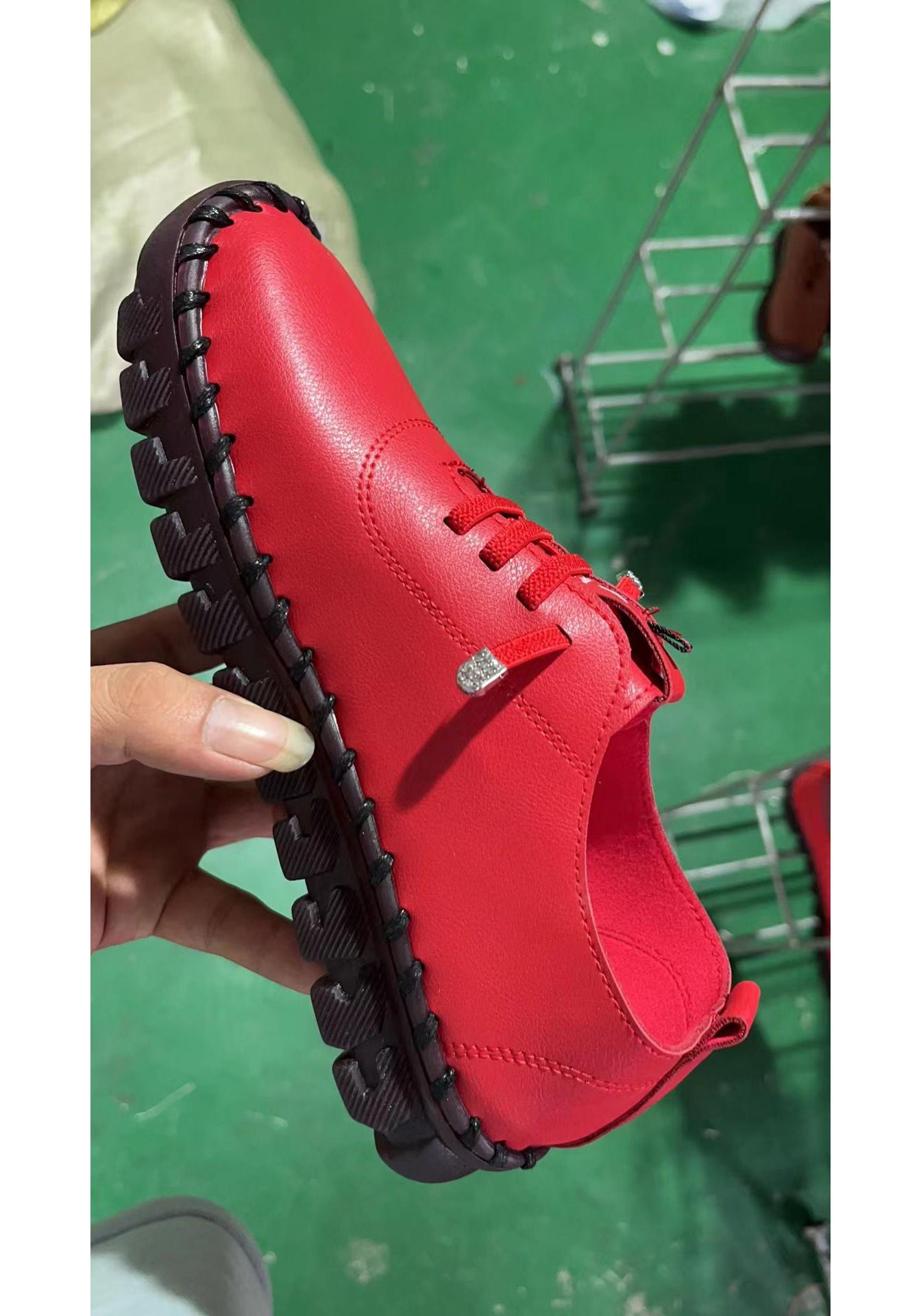 Spring-Summer Women s Retro Cross Strap Chunky Sole Flats - Plus Size, Breathable & Hollowed-out 38
