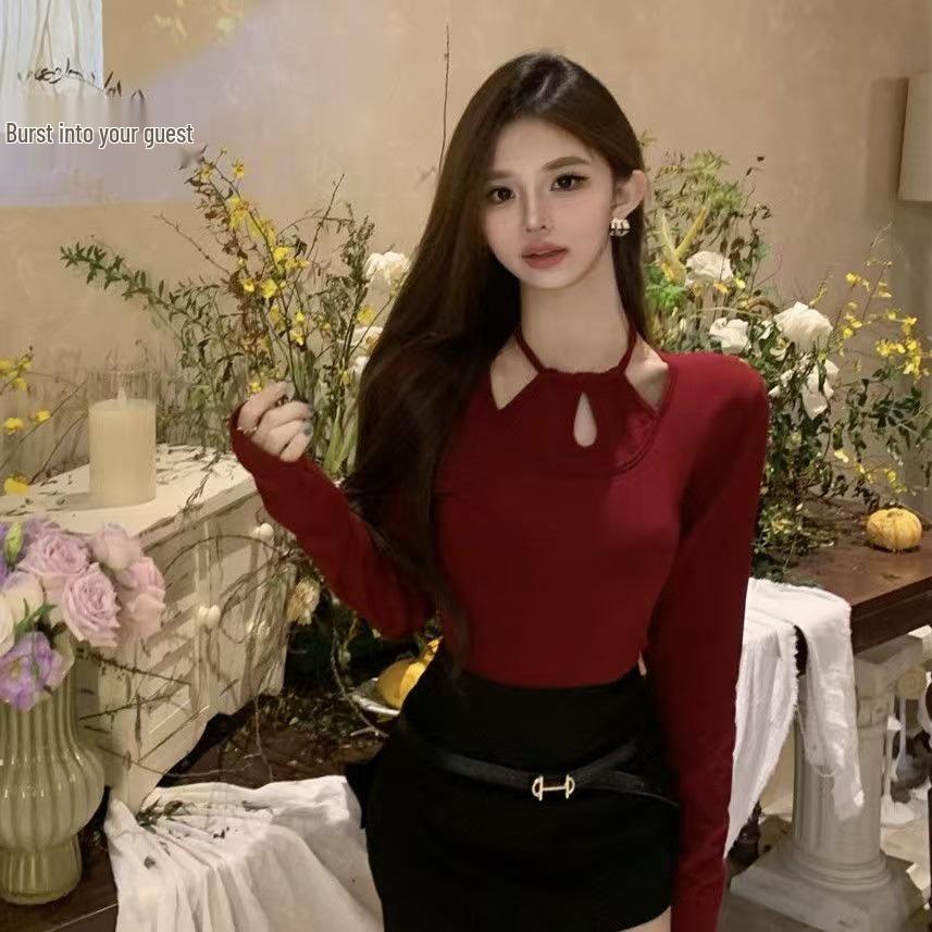 Women's Hollow Design Halter Neck Long Sleeve T-Shirt - Slim-Fit, Stylish, Sexy Spring/Autumn Base Layer.