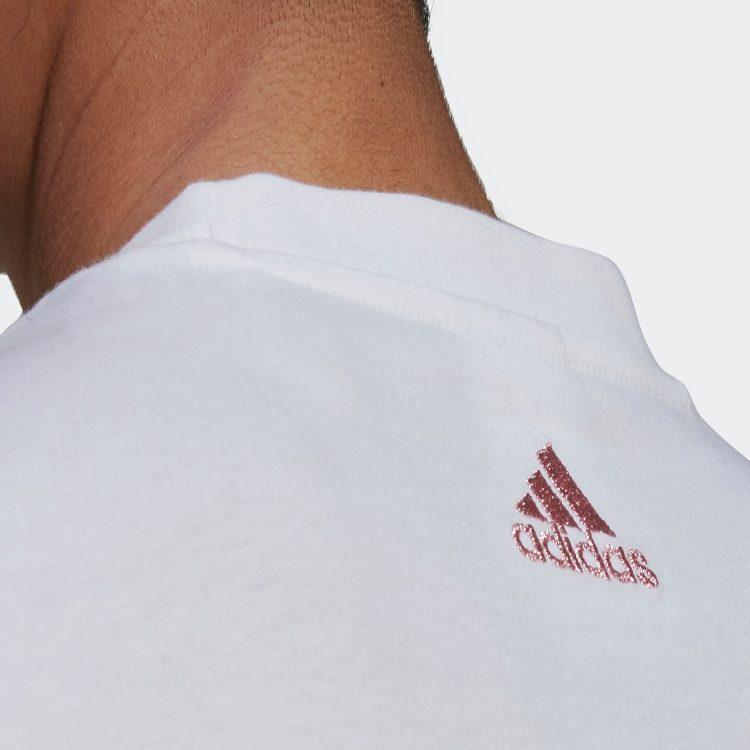 Adidas T Shirts Women's White Crew Neck Moderate Straight Fit HB7128