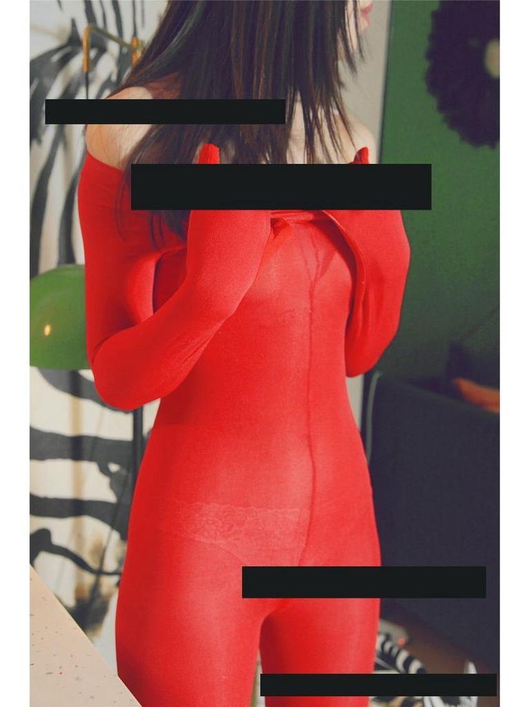 Übergröße Unisex Bodysuit mit transparenten Strümpfen für Crossdressing