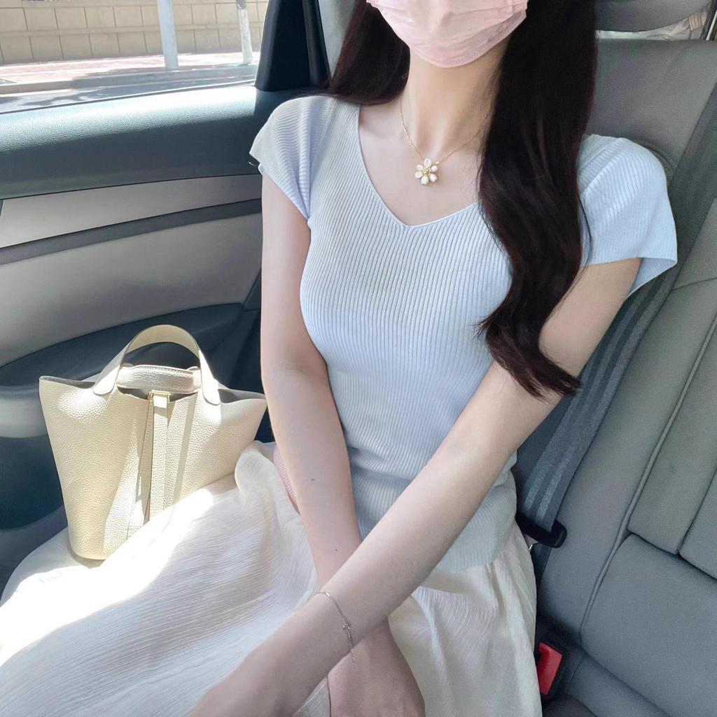 2025 Sommerstil Damen Gelbes V-Ausschnitt Strick Kurzarm T-Shirt – Einzigartiges und Stilvolles Design