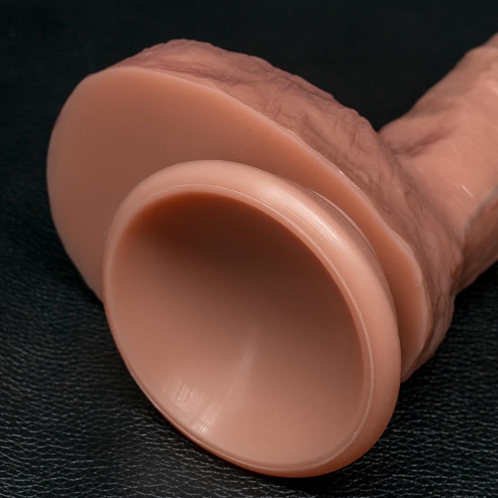 Beginner-Friendly Realistic Dildo – G-Spot Stimulator, Liquid Silicone, Strong Suction Cup for Hands-Free Couple Play