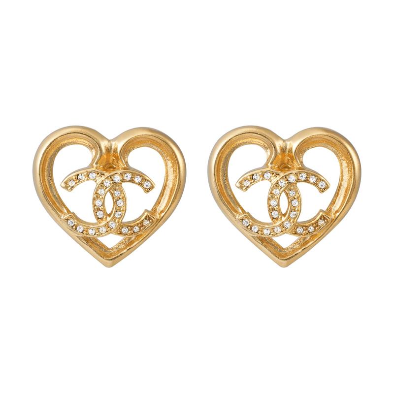 

CHANEL [23 early spring new products] simple casual hollow love metal earrings for women золотий