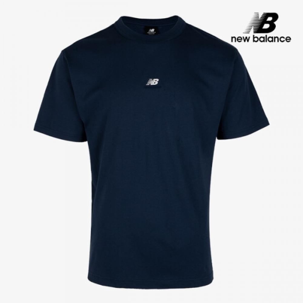 

Футболка с коротким рукавом New Balance Athletics Remastered Navy S50159 95