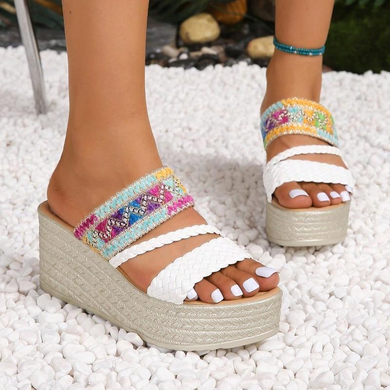 Fashion 2025 NEW Large Size Summer New Thick Heel Slippers Women's Woven Comfortable Outdoor Shoes Rubber Sole Ladies Sandals