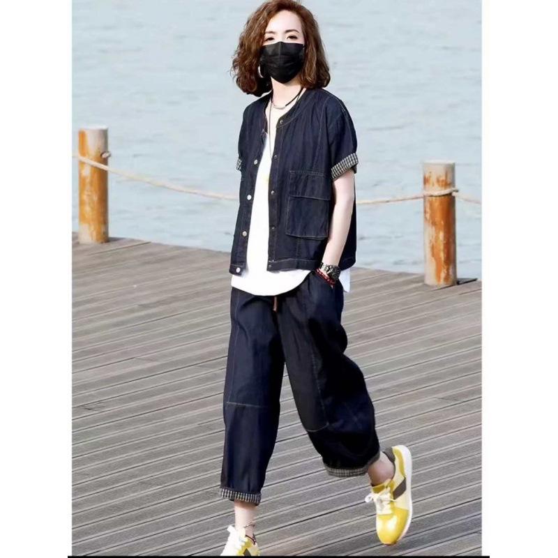 

Trendy Denim Two-Piece: Short-Sleeve Top & Slimming Summer Jeans for Women XL (recommended 130-155 jin)