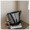 IELGY Ladies Messenger Bag Fashionable All-Match One-Shoulder Checked Bucket Bag