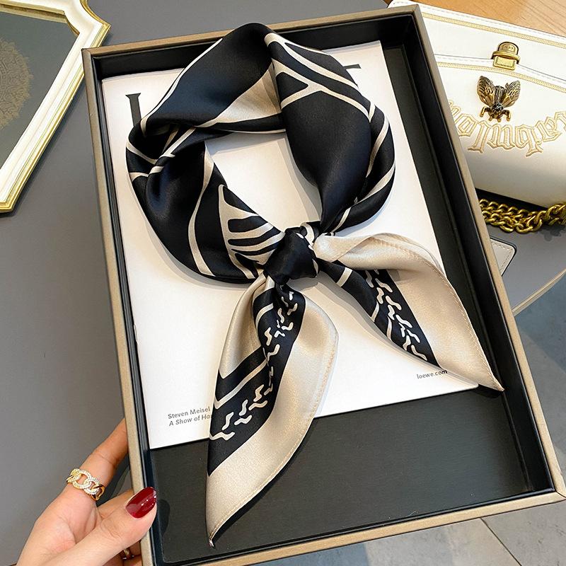 1116 South Korea Spring, Autumn and Summer New 71 Square Scarf Women's Silk Scarf Decorative Scarf Shawl Retro Mulberry Silk High-end Gift