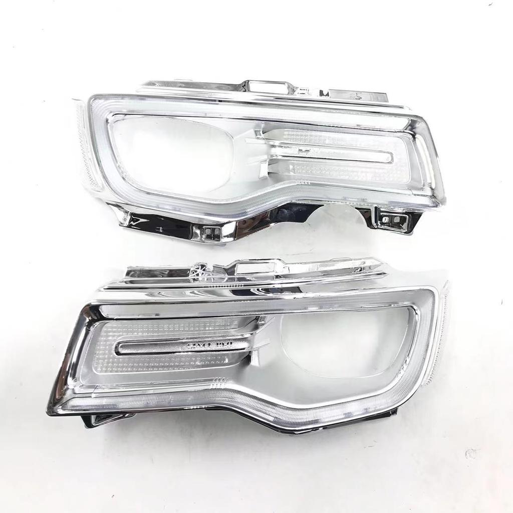 Black and White Trim Headlight Frame for 2014-2018 Grand Cherokee