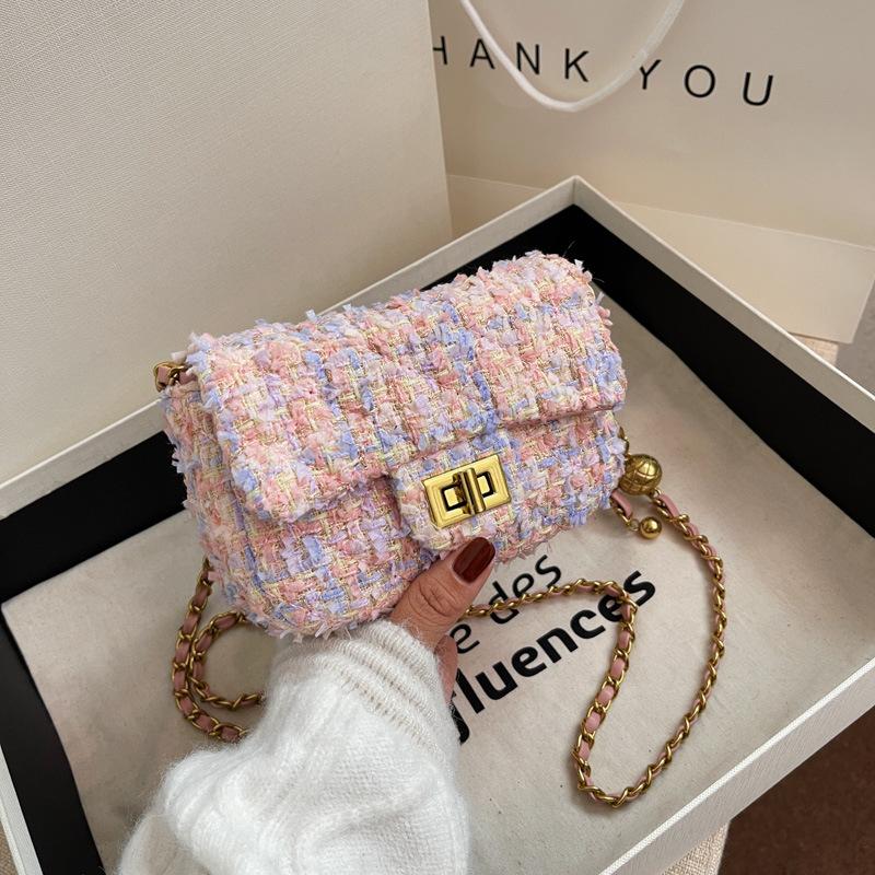 Autumn and Winter Woolen Small Bag Women's 2025 New Trendy Fashion Chain Shoulder Bag Popular Small Fragrant Woolen Small Square Bag