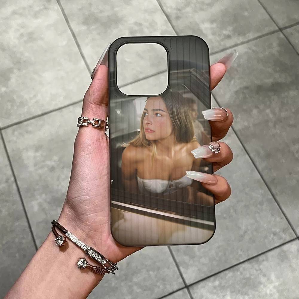 A-Addison Rae Soft Corrugated Transparent Phone Case For IPhone 17 15 16 11 12 13 14 Pro Max Plus Pro