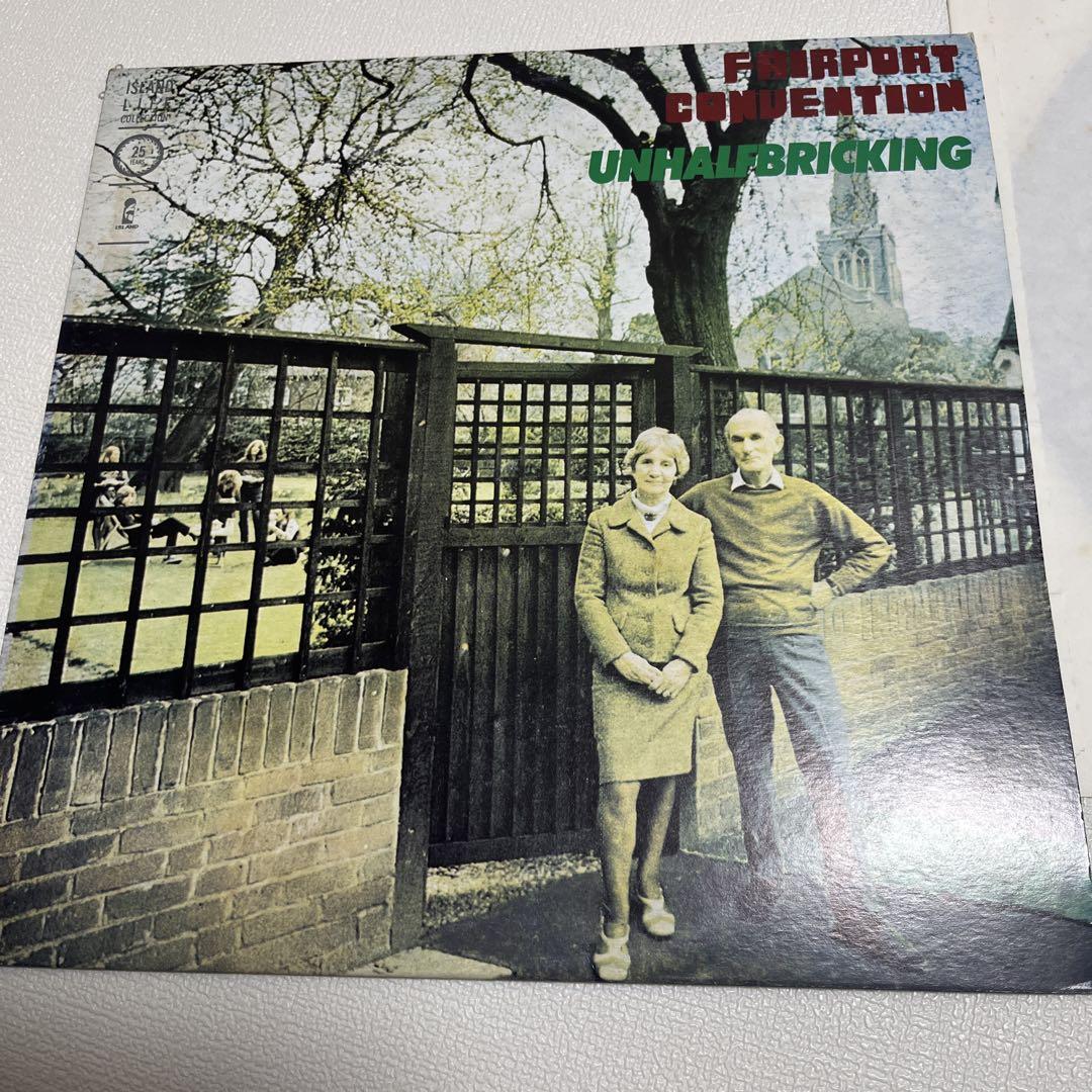 

[USED] Fairport Convention – Unhalfbricking LP