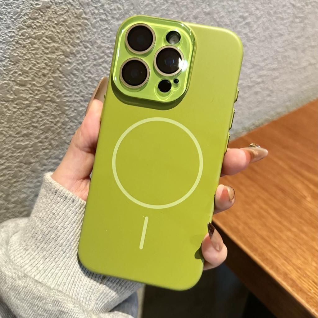 Applicable To IPhone 16 Soft Matte Skin Feeling Thin Circle Magnetic Suction Phone Case Apple 15 Crystal Lens Film Protection Case