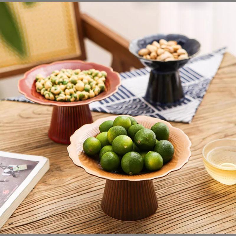 6 Inches Chinese Vintage Ceramic Goblet Creative Flower Shape Fruit Dessert Salad Nut Candy Storage Plate Home Kitchen Tableware