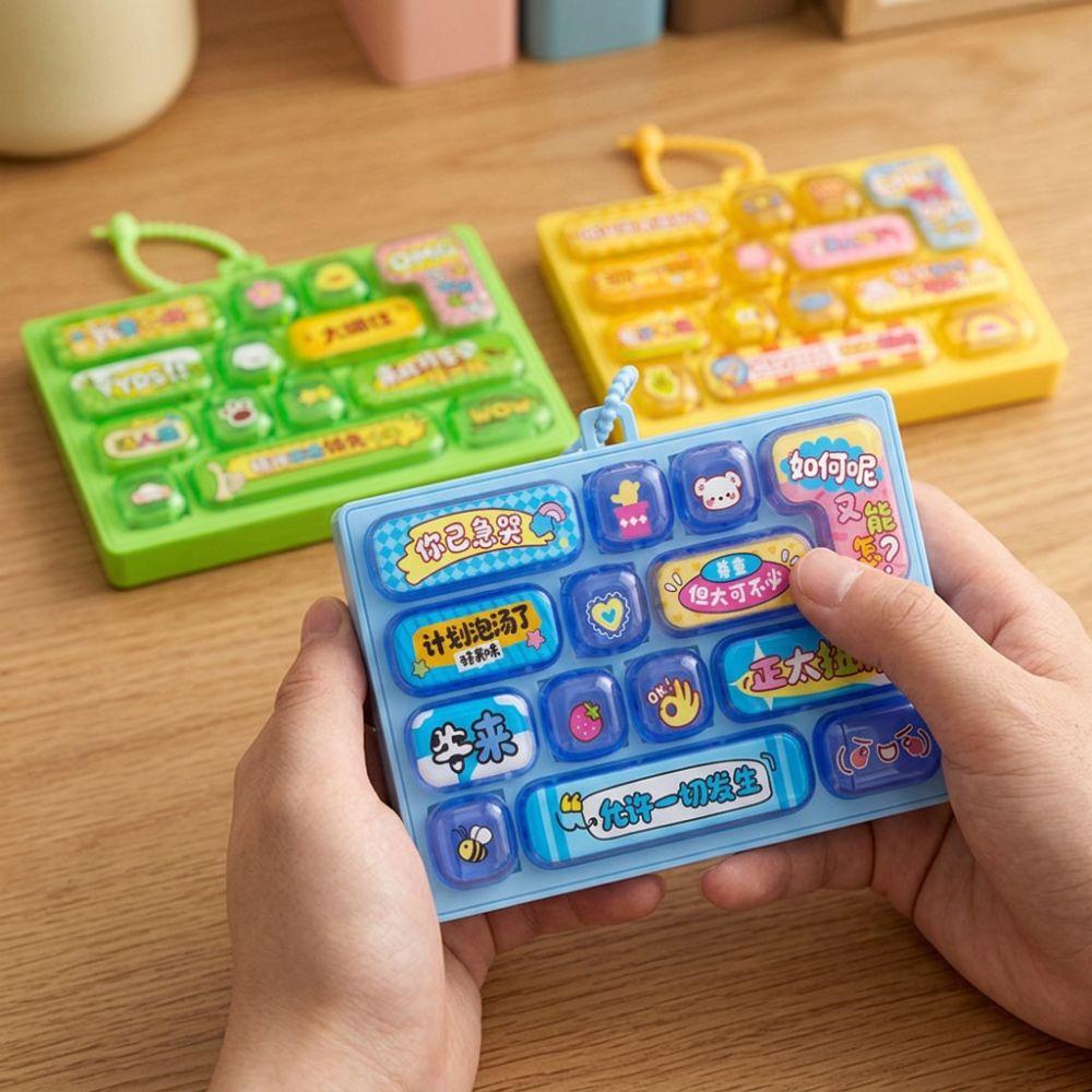 Animals Mechanical Keyboard Fidget Toy Plastic Mini Keyboard Bag Charm for Kids and Adults