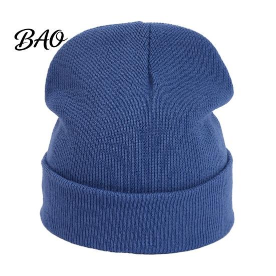 Winter Warm Beanies Hat Unisex Solid Color Knit Beanies, Classic Slouchy Skull Cap for Winter, Couple Matching Casual Headwear Men Women, Soft Thermal