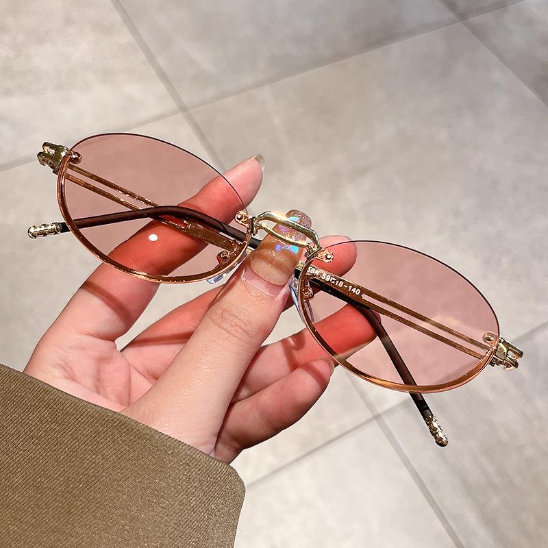 New Vintage Small Oval Frame Sunglasses Trendy Fashion Personalized Men Women Eyewear Top Brand Designer Male Female Shades