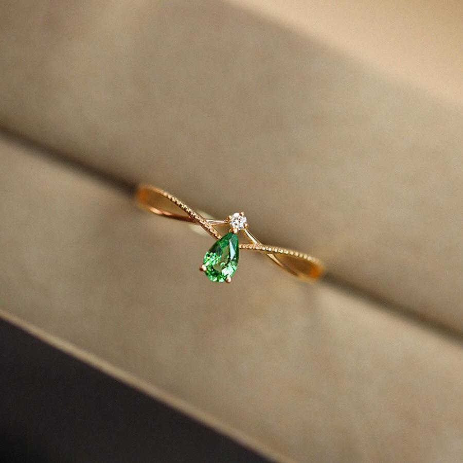 925 Sterling Silver Plating18K Gold Retro Green Water Droplet Zircon Ring for Women French Fashion Temperament Party Jewelry