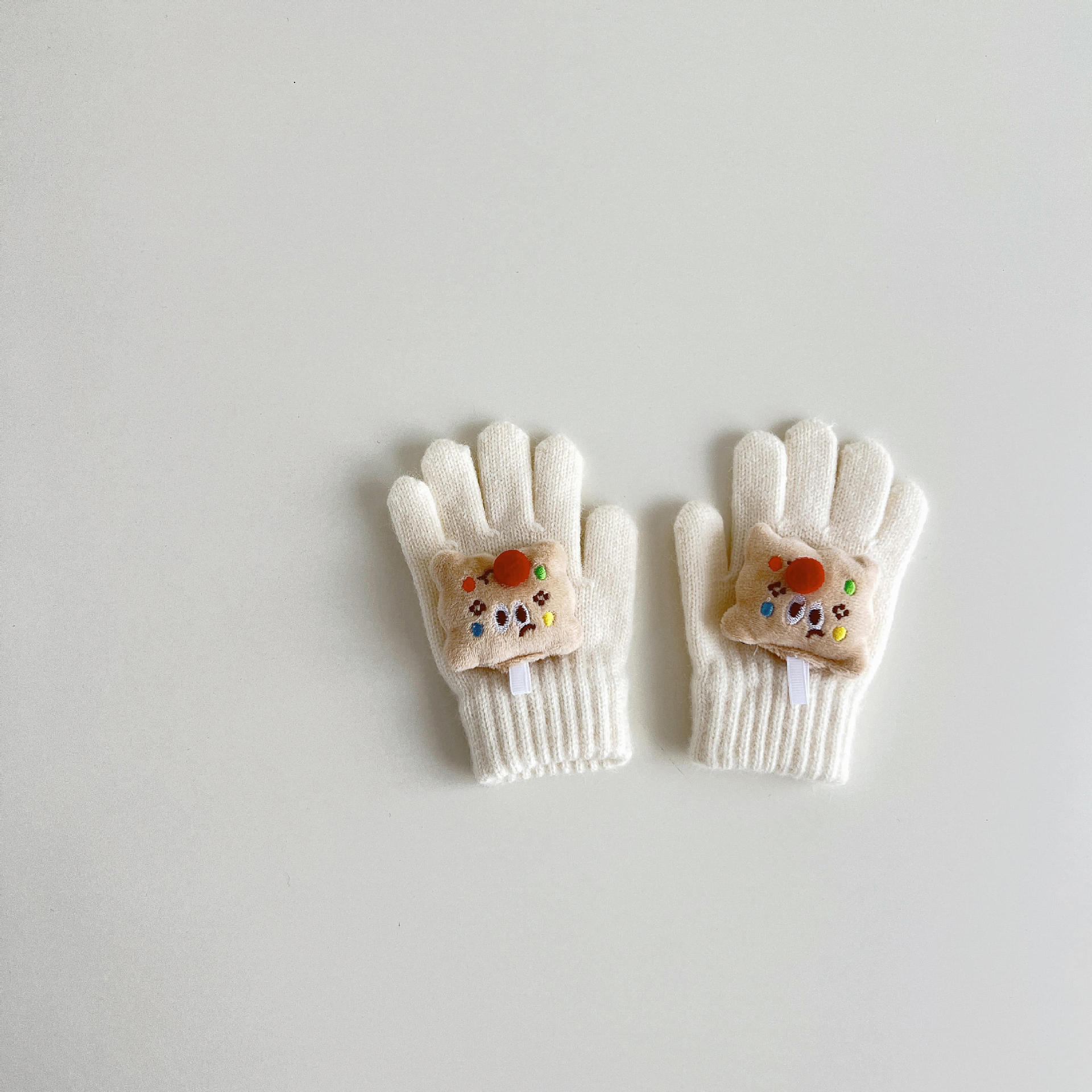 

Милые детские перчатки с рисунком, зимние теплые вязаные варежки для малышей, кавайные однотонные детские перчатки для мальчиков и девочек с пятью пальцами