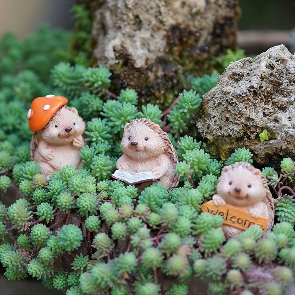 Multicolor Cartoon Rabbit Figurines Micro Landscape Lawn Animal Sculpture Indoor Outdoor