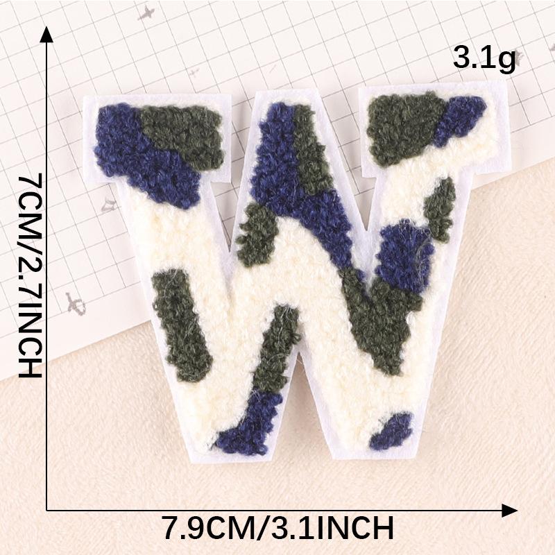 Computerstickerei Handtuchstickerei Stoffetikett Camouflage Englisches Alphabet Handkonto DIY Patch Zubehör Chenille Stickstoffaufkleber