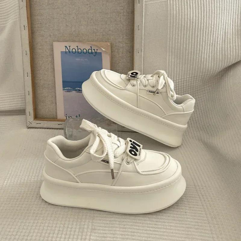 

Модные женские кроссовки повседневные увеличивающие рост белые туфли модные шнурованные удобные дышащие кроссовки на платформе женские 35 белый