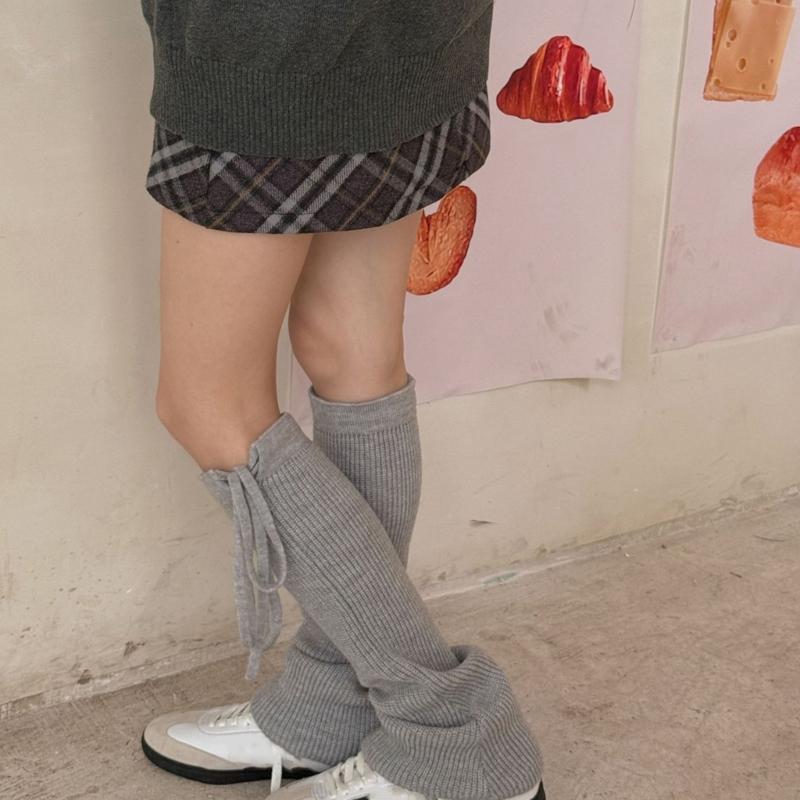Women Ribbed Knitted Leg Sleeves with Ties Drawstring for Winter Warmth Vertical Striped Leg Warmers Footless Boot Socks