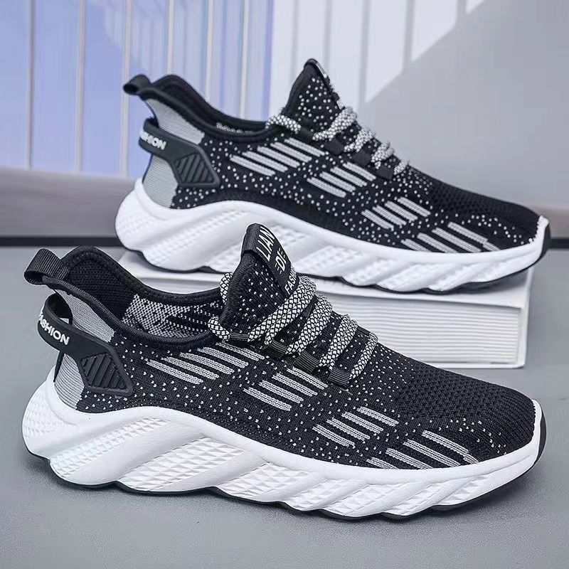 

Spring and summer new mesh breathable men s shoes, thin, anti slip and wear-resistant running sports and leisure shoes 44 чёрный
