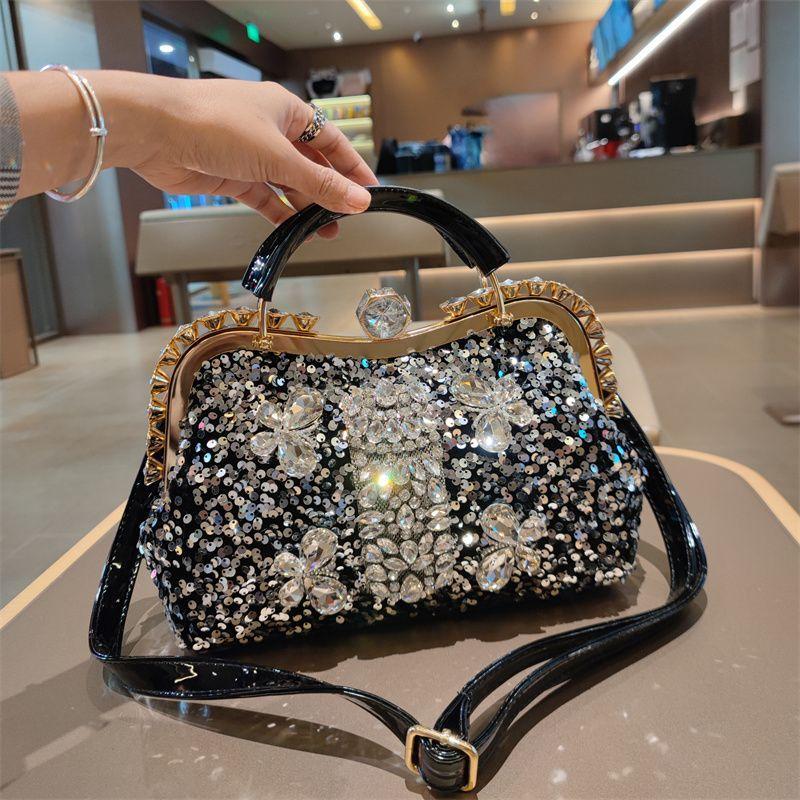 Fashionable Large Capacity Single Shoulder Crossbody Sequin Studded Diamond Handbag
