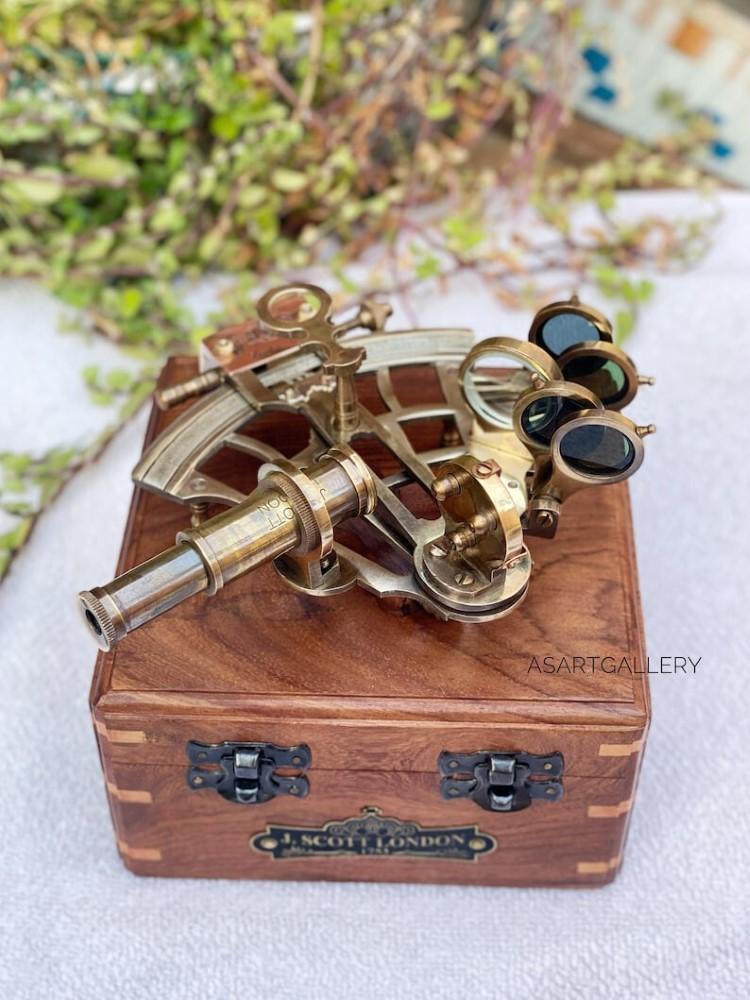 

Brass Marine Sextant: Collectible Nautical Astrolabe Instrument M аеро