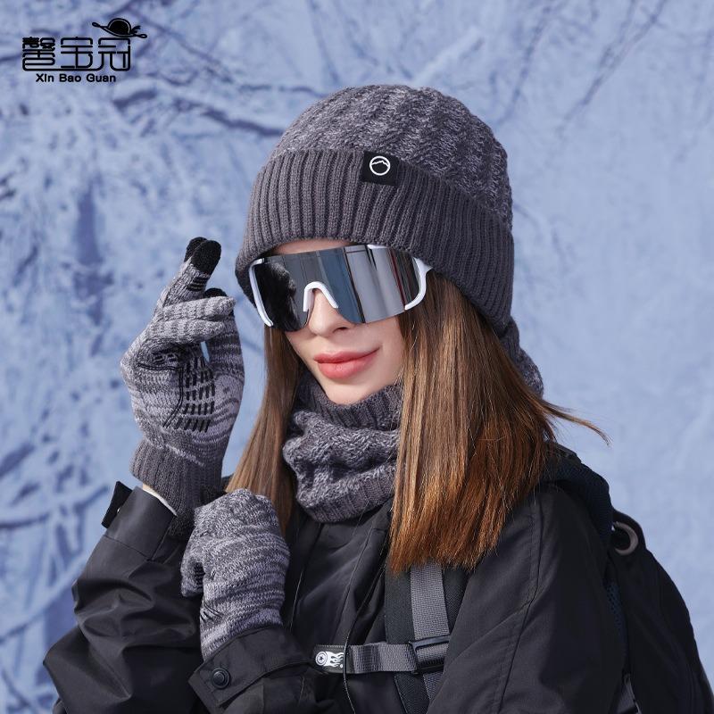 Winter Warm Hat Scarf Three-piece Set Women's Outdoor Fleece Ear Protector Pullover Hat Men's Cold-proof Knitted Wool Hat