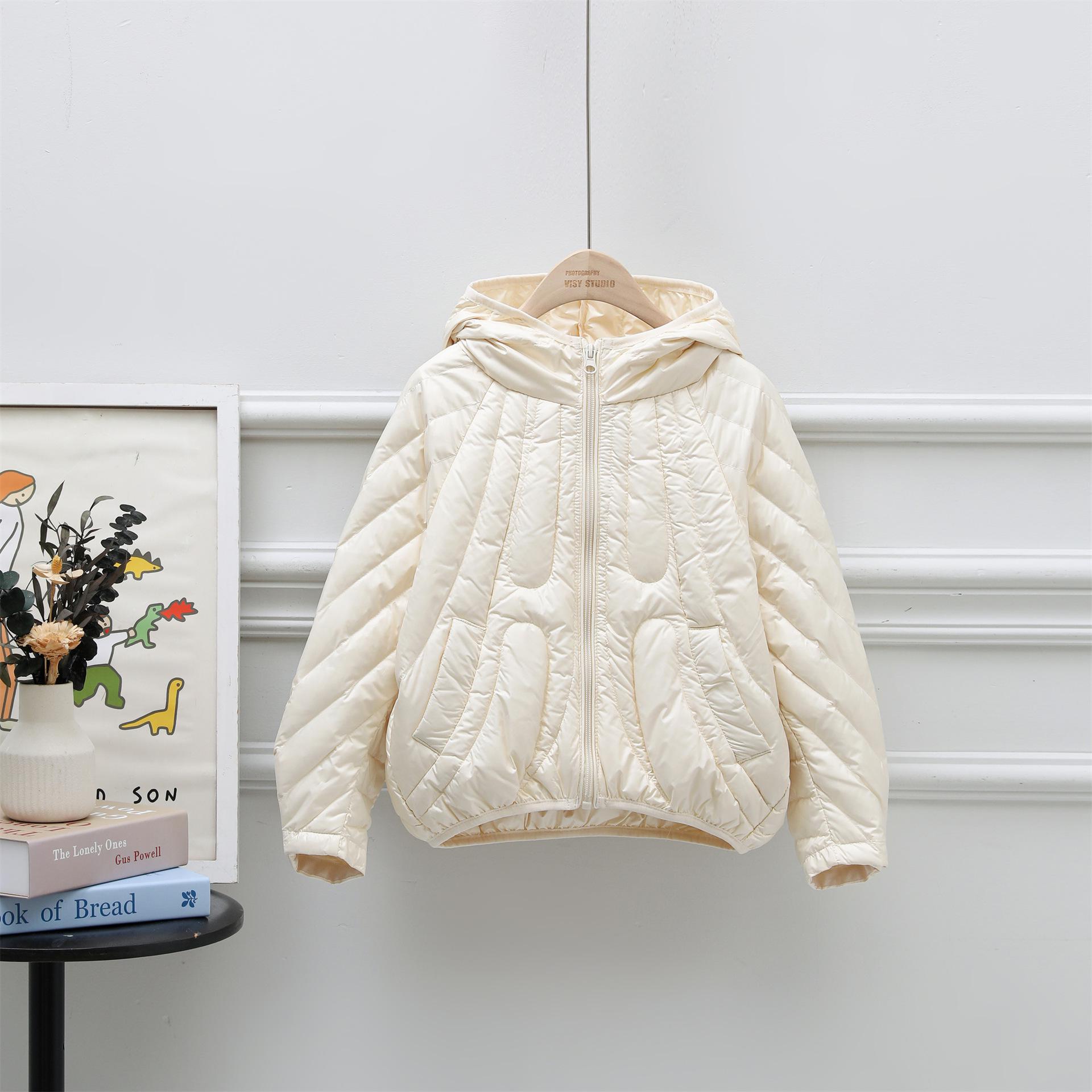 

Новое зимнее пальто для девочек 2025 года - С капюшоном, Толстое, Куртка с 90% пухом белой утки 140 cm белый/кремовый